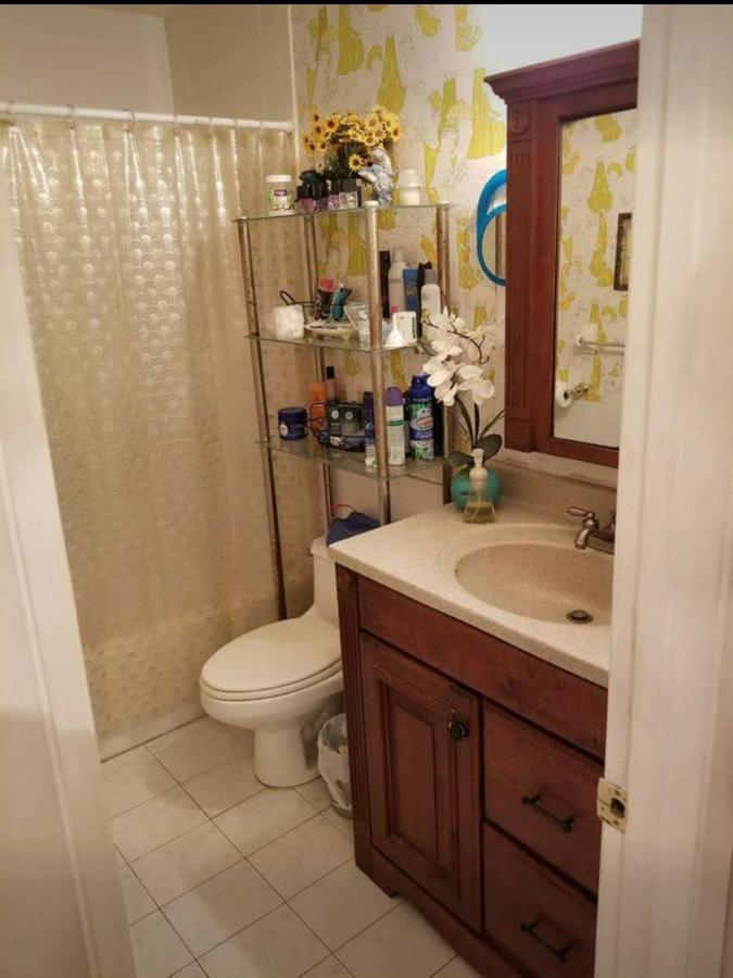 Snug Minimalist Full Bed With 50 Inch Smart Tv, Netflix, Airplay, Mini-Fridge, And 500 Mbps Wifi Near Fiu, Dolphin Mall, Airport Miami Eksteriør bilde